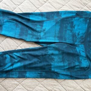 Old navy blue leggings